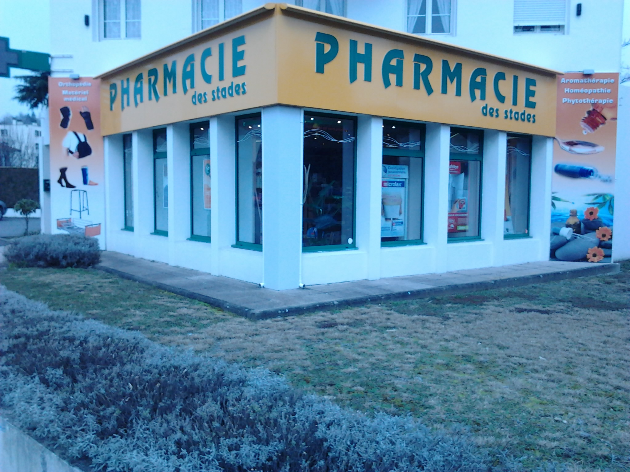 PHARMACIE DES STADES