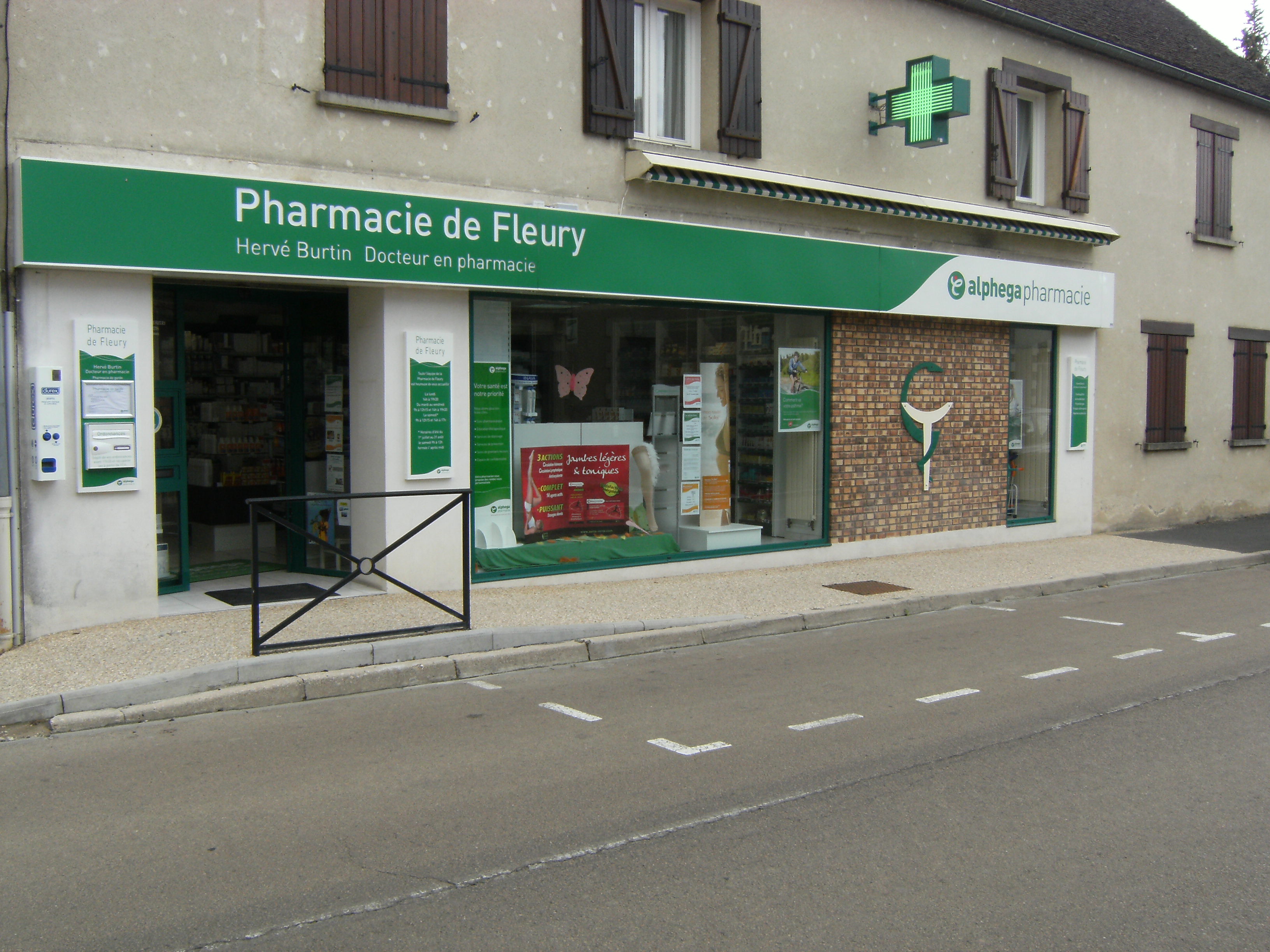 PHARMACIE DE FLEURY