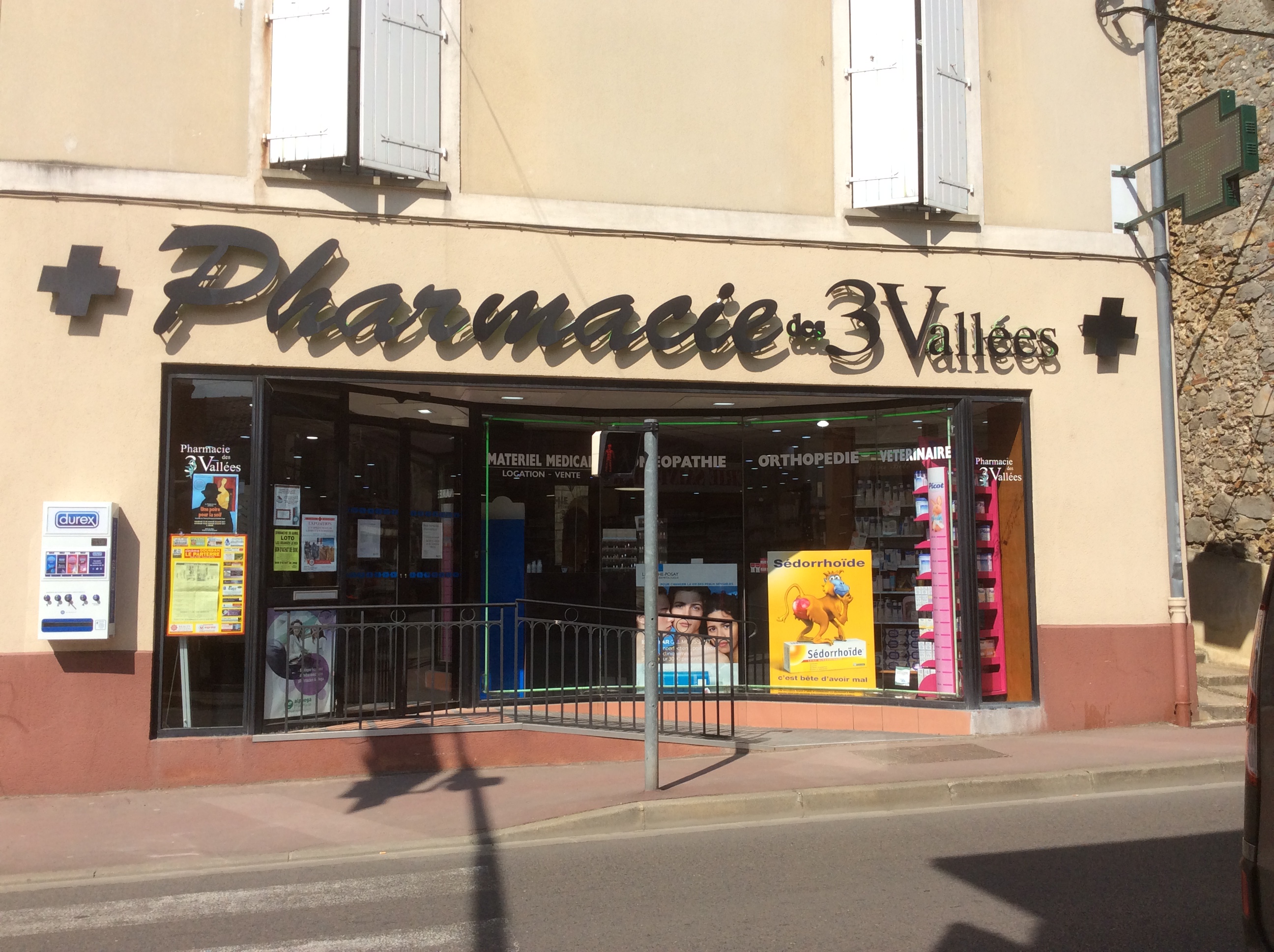 PHARMACIE DES TROIS VALLEES